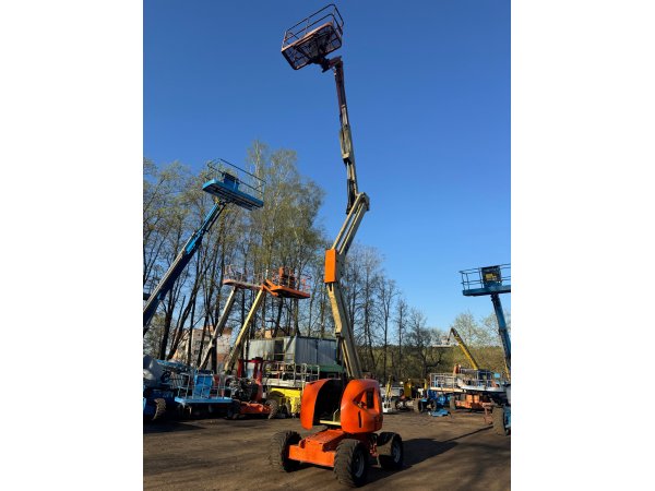 Коленчатый подъемник JLG 450AJ, 2006г