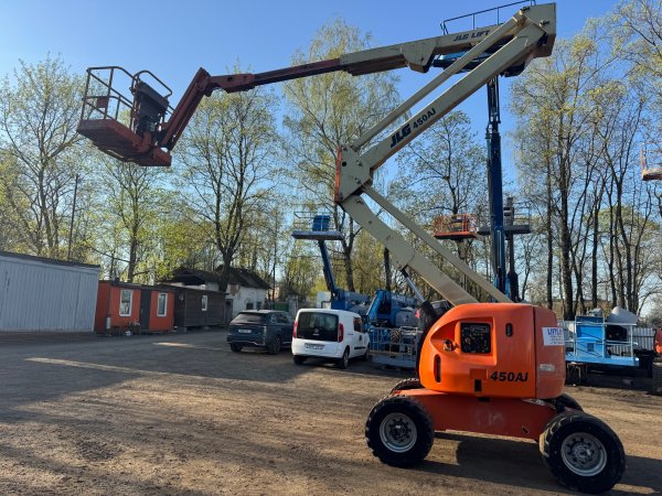 Коленчатый подъемник JLG 450AJ, 2006г