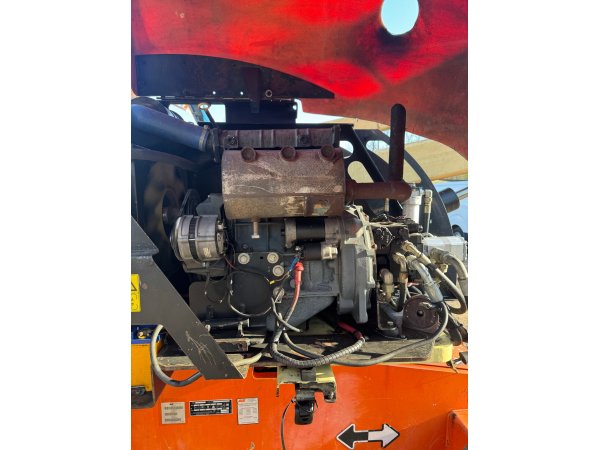 Коленчатый подъемник JLG 450AJ, 2006г