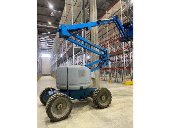 Коленчатый подъемник Genie Z45/25