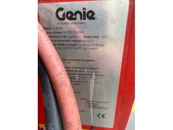Коленчатый подъемник GENIE Z-45/25