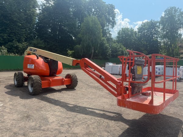 Коленчатый подъемник JLG 600AJ, 2012