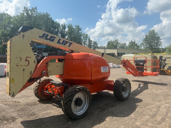 Коленчатый подъемник JLG 600AJ, 2012