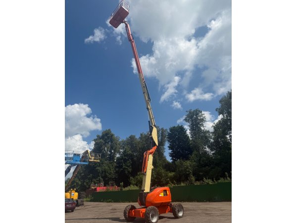 Коленчатый подъемник JLG 600AJ, 2012