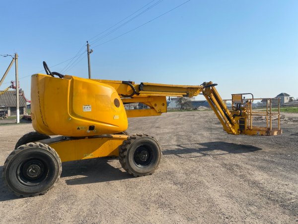Коленчатый подъемник HAULOTTE HA 16SPX