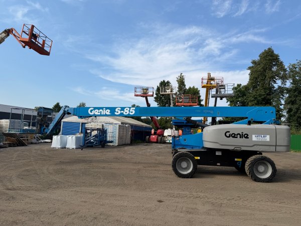 Телескопический подъемник GENIE S85