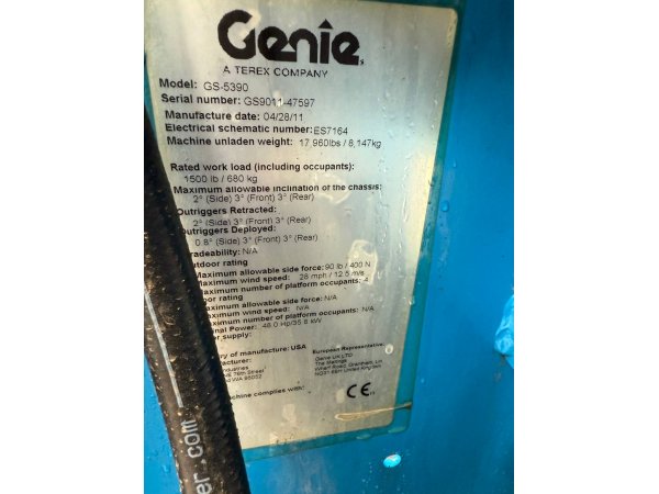 Ножничный подъемник Genie GS-5390, 2011
