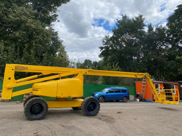 Коленчатый подъемник Haulotte HA 260PX