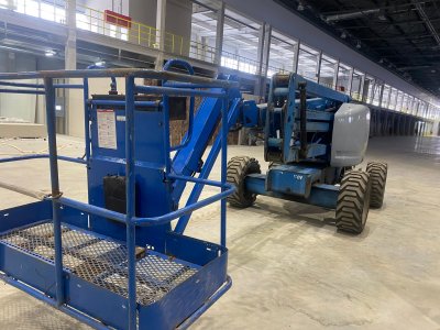 Коленчатый подъемник Genie Z45/25