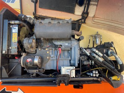 Коленчатый подъемник JLG 800AJ